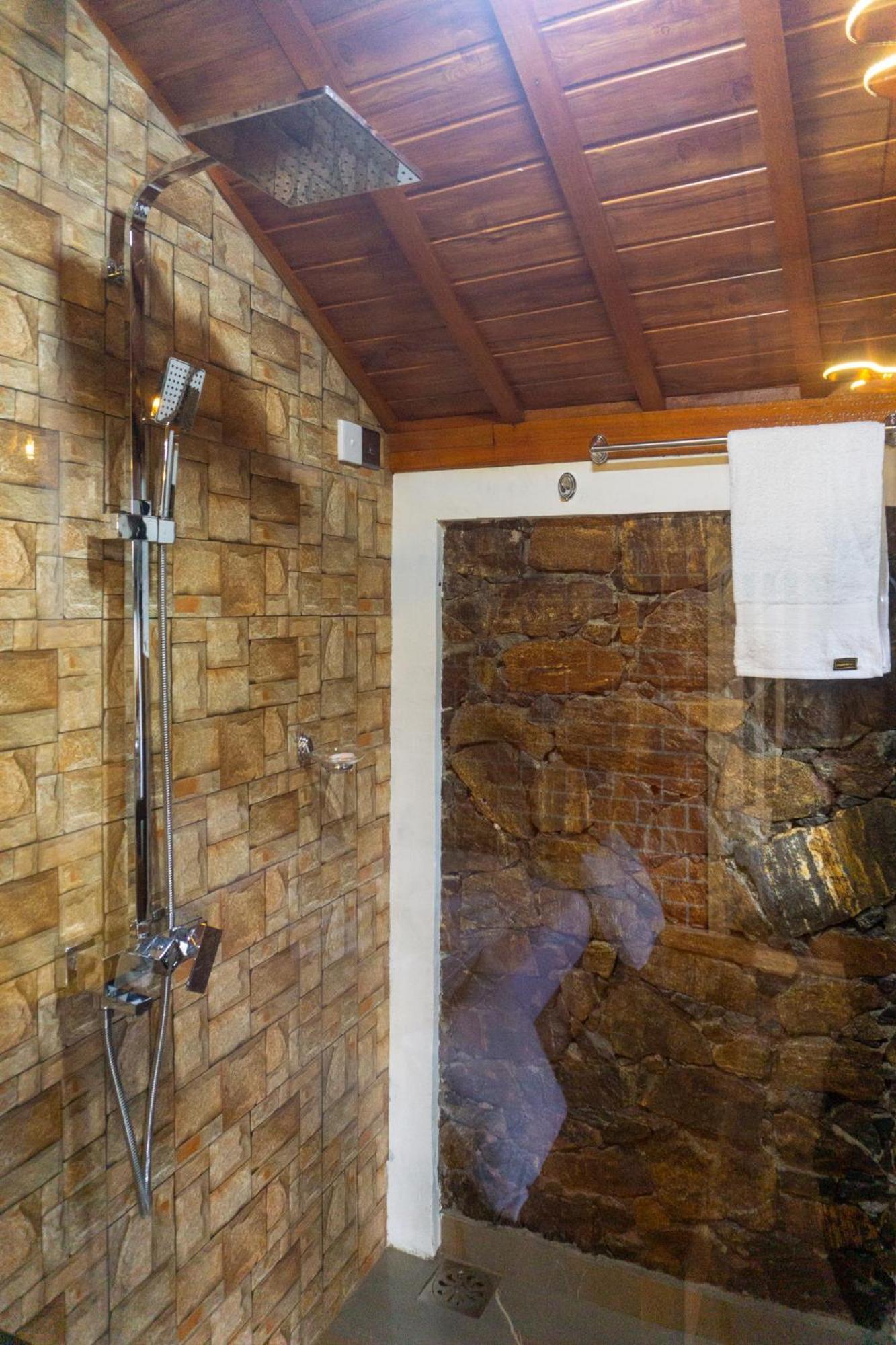 Bed and Breakfast Hobbit Hole Hideaway Ella Exteriér fotografie